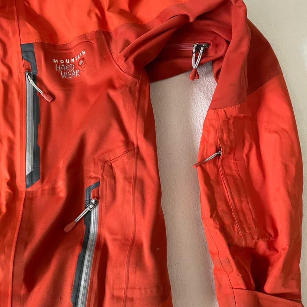 Mountain Hardware Technical Hardshell. - image 8